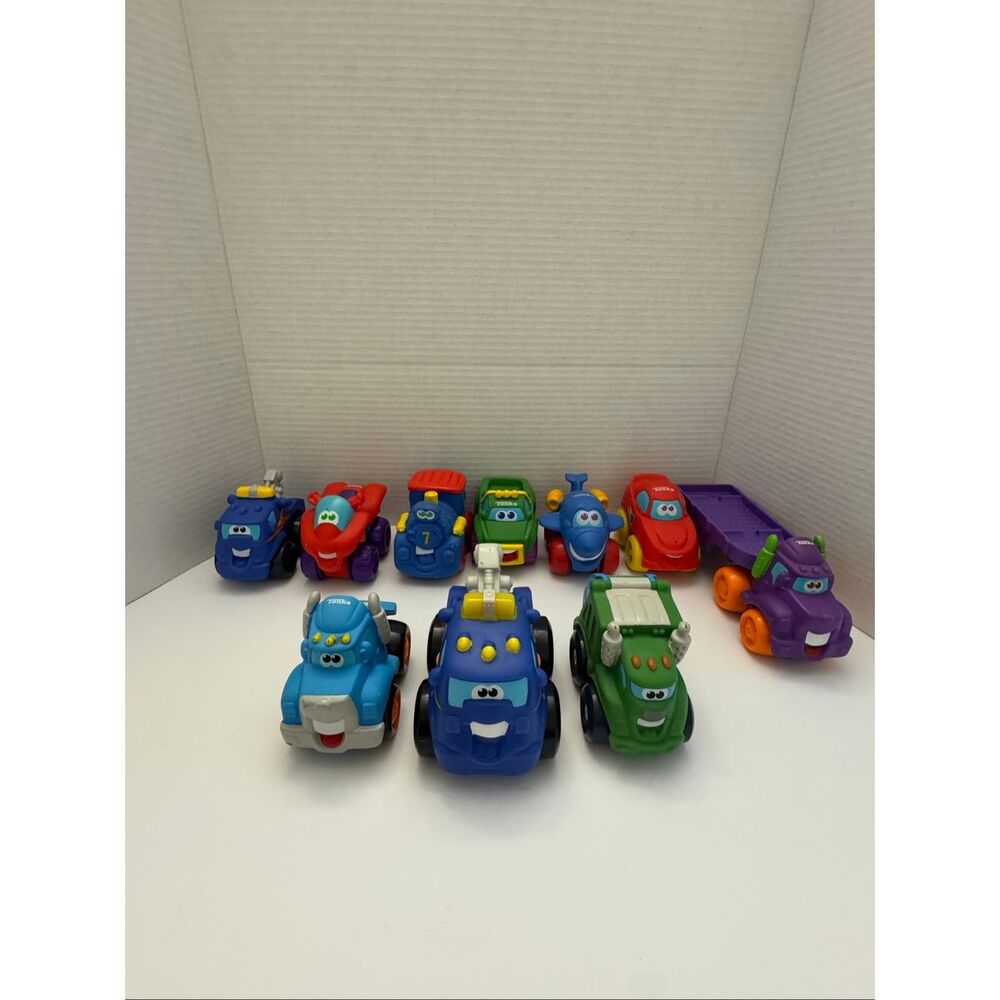 Tonka Playskool Chuck & Friends Lot of 10 Cars Tow Truck Plane Train Trash Truck